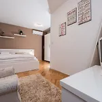 Apartments Donat