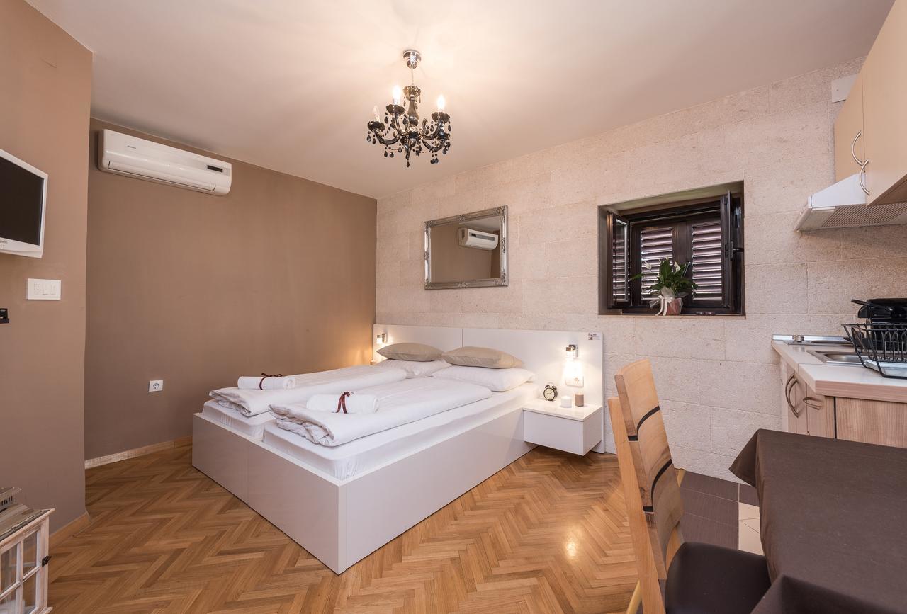 Donat Apartment