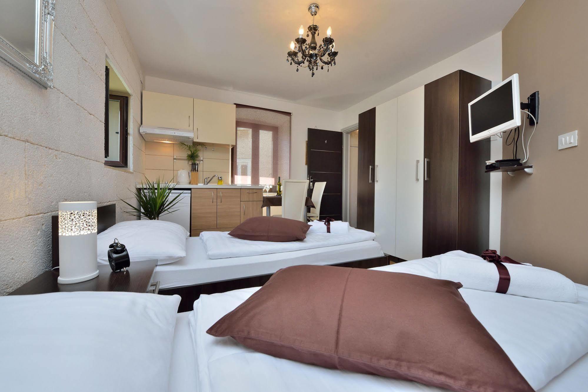 Donat Apartment