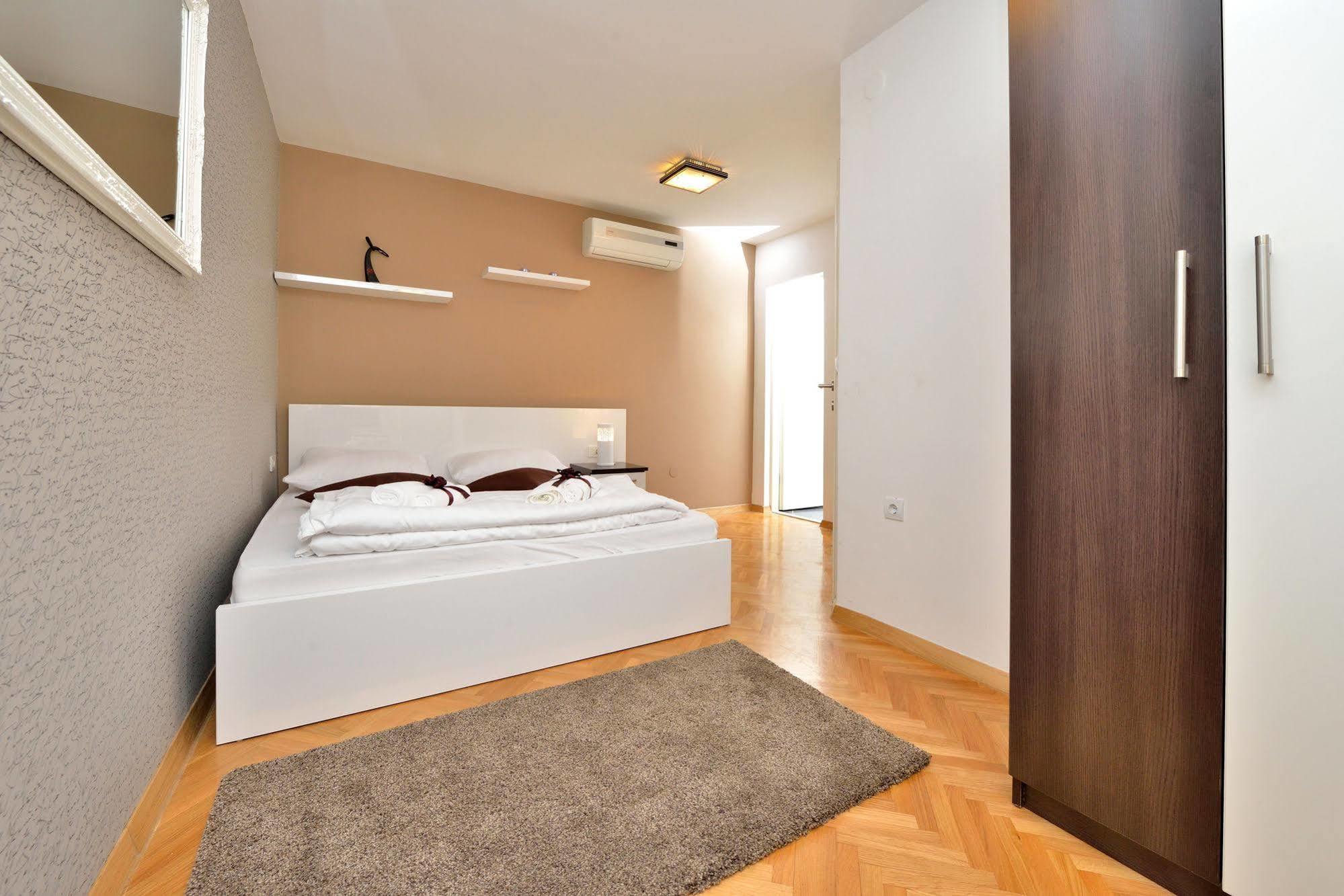 Apartment Donat *